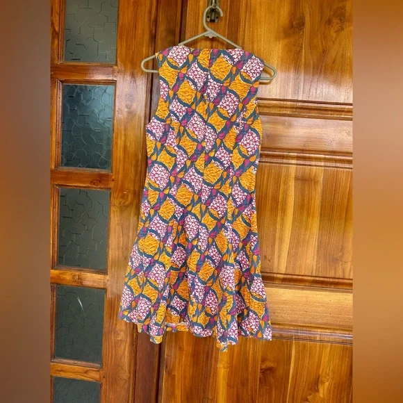 Zara skater dress. Used gently. Size S ( Uk 6) - Picture 4 of 5